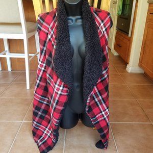 Westbound Size Large Red and Black Plaid Warm Polyester Vest